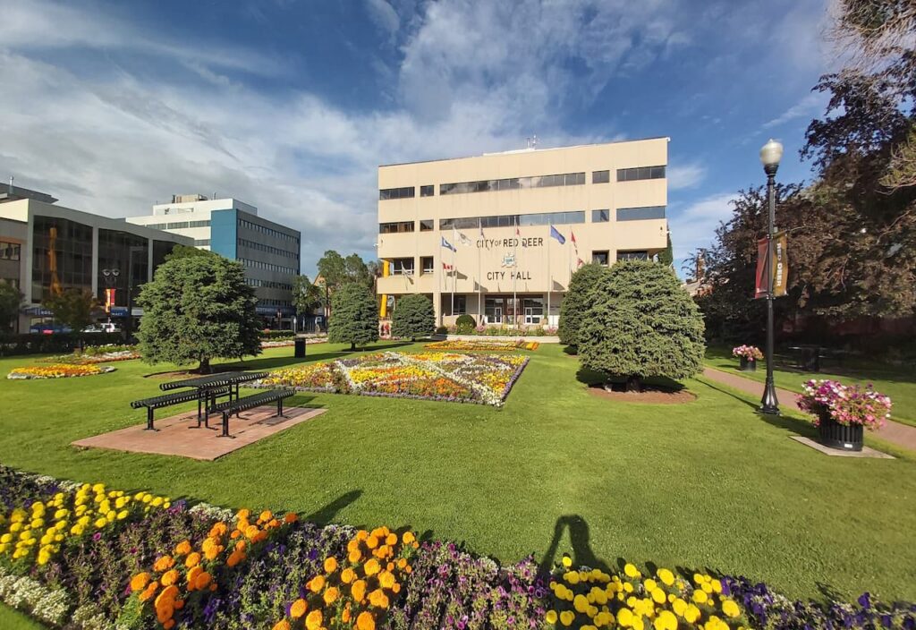 Thumbnail-For-City Hall Park-Red Deer-By-Father & Son YYC Thumbnail-For-City Hall Park-Red Deer-By-Father & Son YYC
