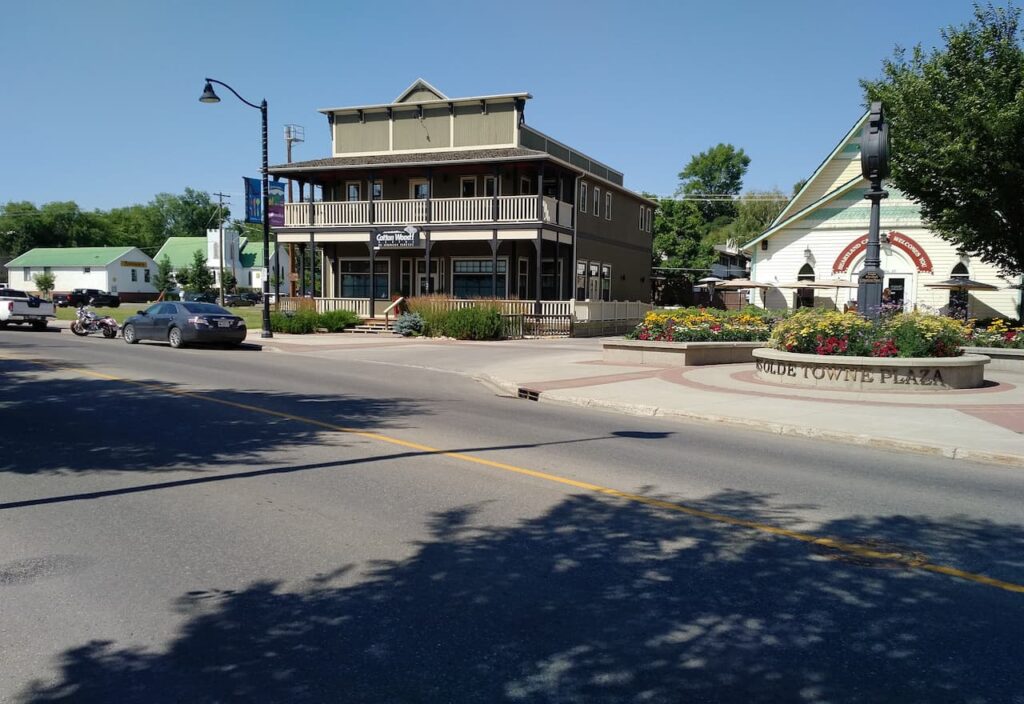 Thumbnail-For-Okotoks-Old Towne Plaza-By-Father & Son YYC